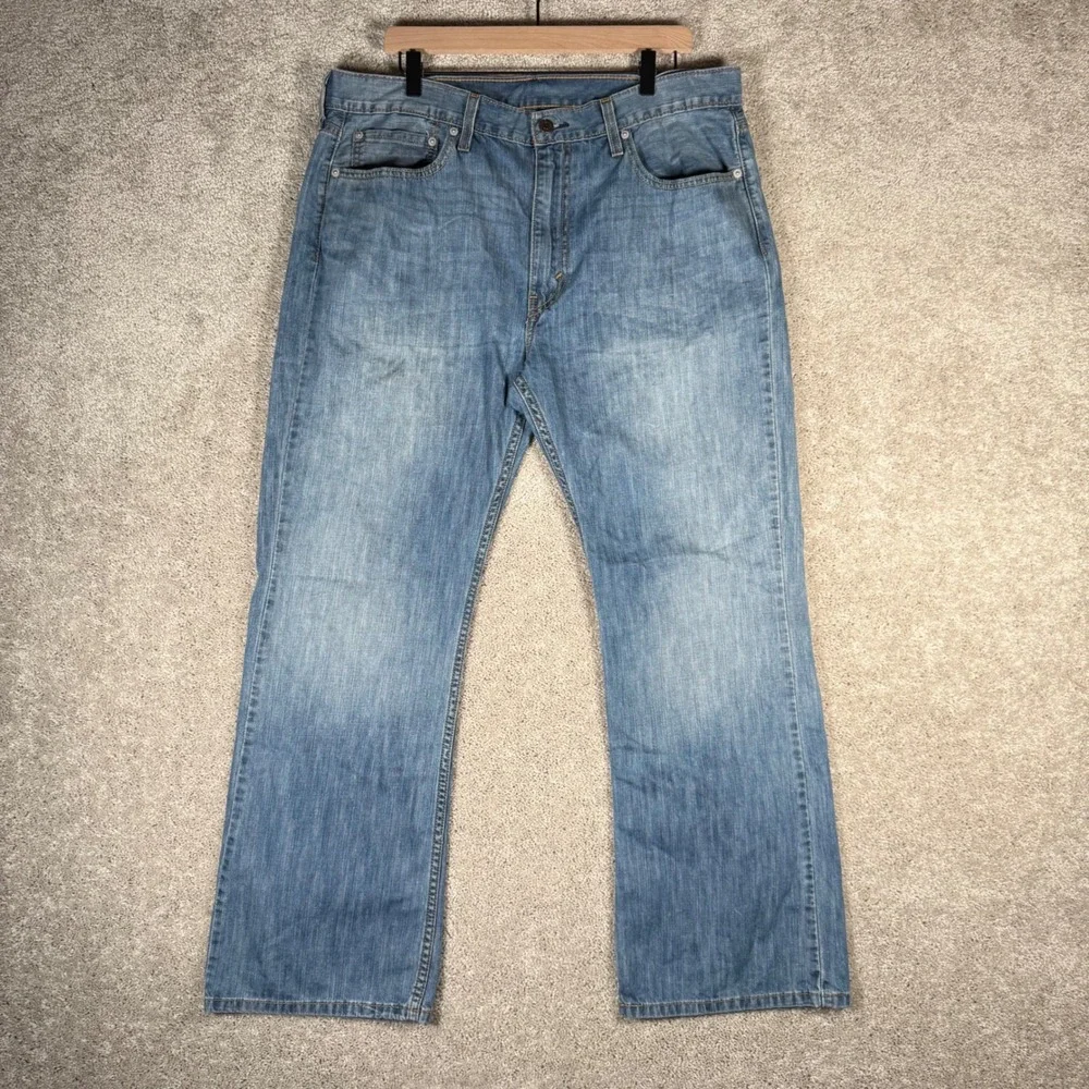 Levi 527 Men's 38x30 Medium Wash Denim Bootcut Jeans Cotton